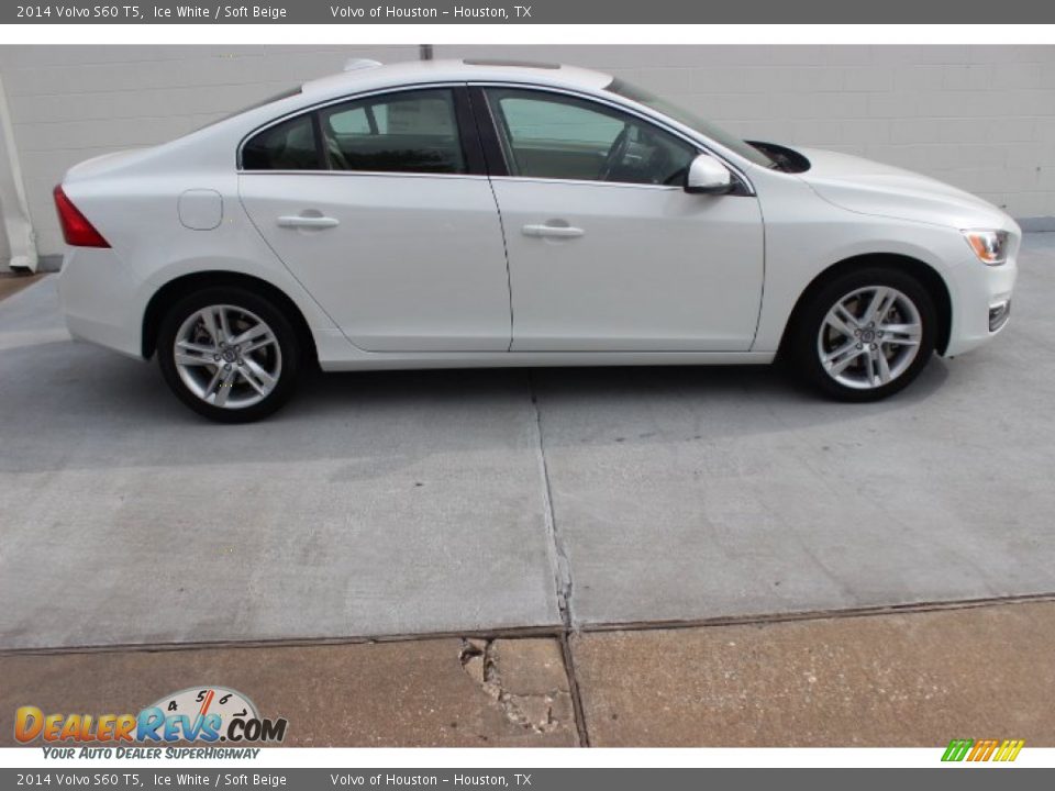 2014 Volvo S60 T5 Ice White / Soft Beige Photo #8