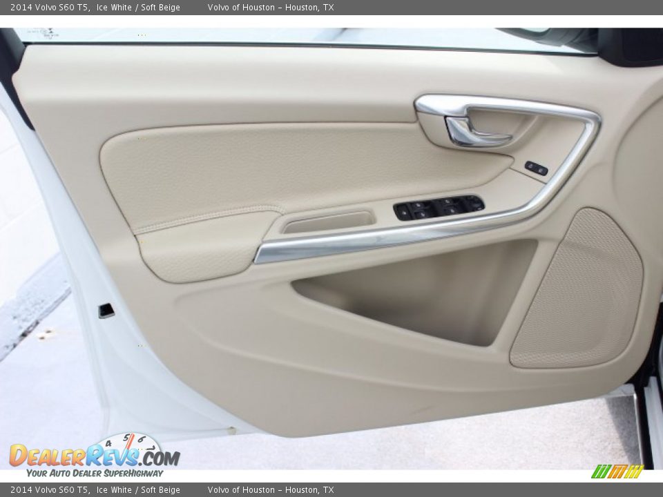 2014 Volvo S60 T5 Ice White / Soft Beige Photo #10