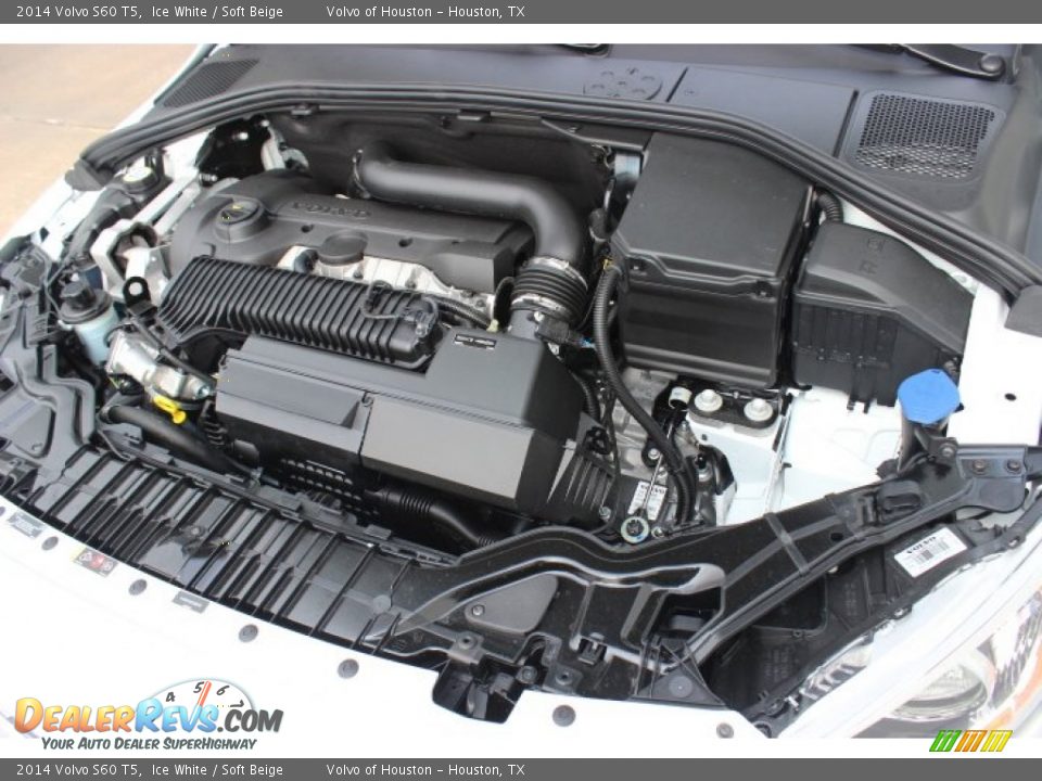 2014 Volvo S60 T5 Ice White / Soft Beige Photo #31