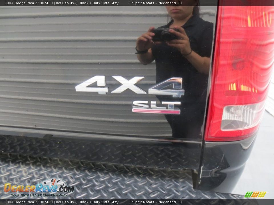 2004 Dodge Ram 2500 SLT Quad Cab 4x4 Black / Dark Slate Gray Photo #19
