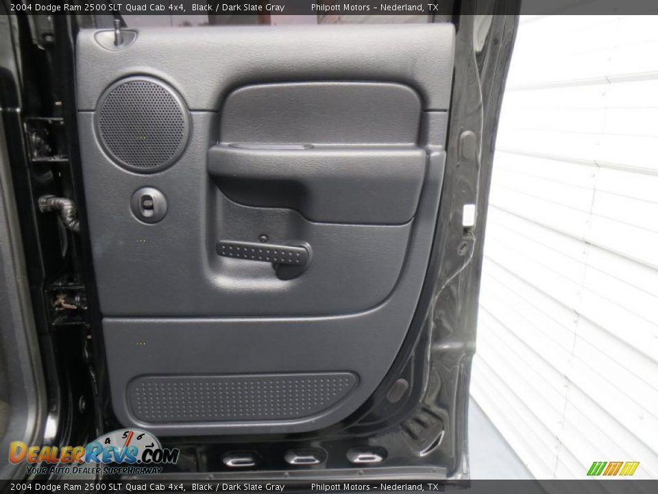 2004 Dodge Ram 2500 SLT Quad Cab 4x4 Black / Dark Slate Gray Photo #27