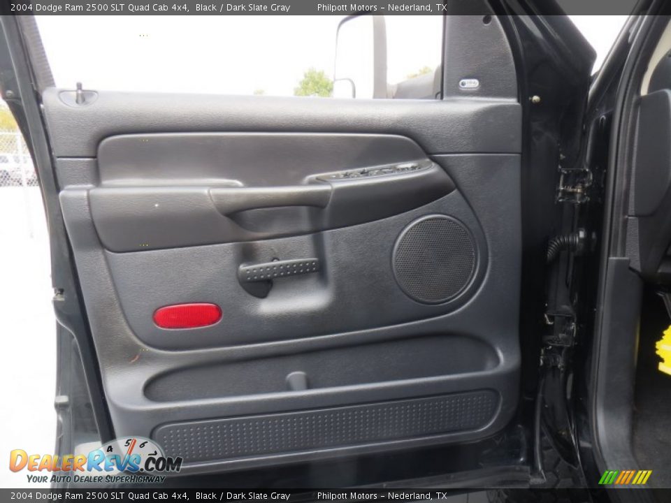 2004 Dodge Ram 2500 SLT Quad Cab 4x4 Black / Dark Slate Gray Photo #33