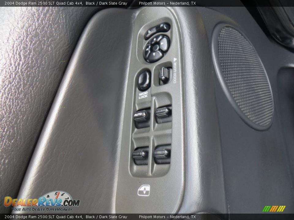 2004 Dodge Ram 2500 SLT Quad Cab 4x4 Black / Dark Slate Gray Photo #34
