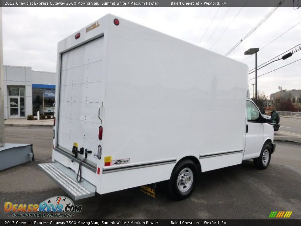 2013 Chevrolet Express Cutaway 3500 Moving Van Summit White / Medium Pewter Photo #6