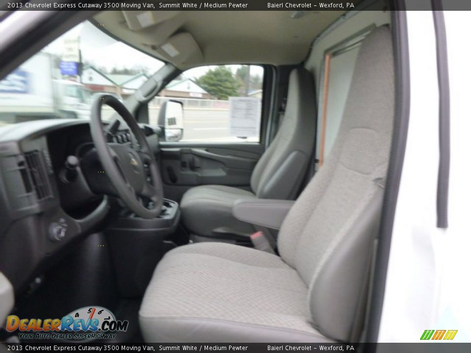 2013 Chevrolet Express Cutaway 3500 Moving Van Summit White / Medium Pewter Photo #11