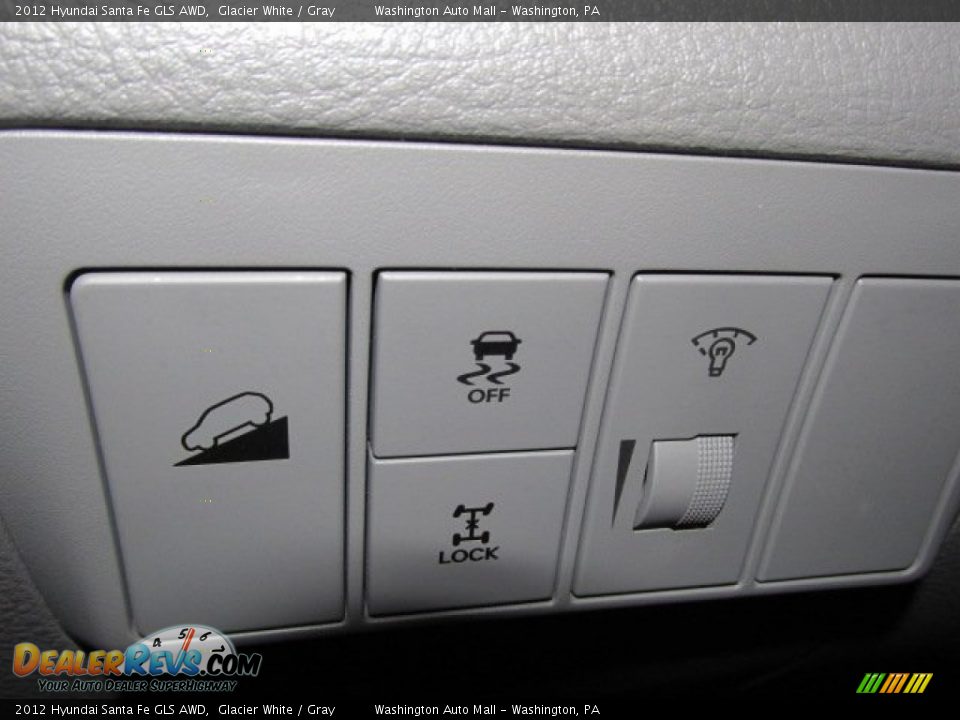 2012 Hyundai Santa Fe GLS AWD Glacier White / Gray Photo #15