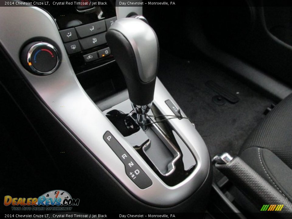 2014 Chevrolet Cruze LT Crystal Red Tintcoat / Jet Black Photo #15