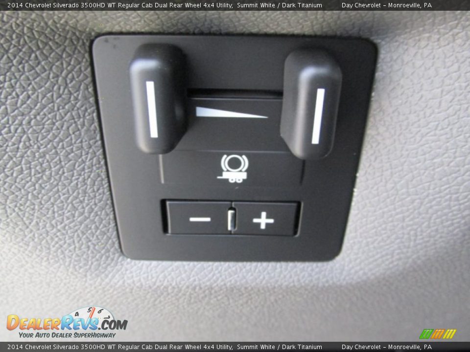 2014 Chevrolet Silverado 3500HD WT Regular Cab Dual Rear Wheel 4x4 Utility Summit White / Dark Titanium Photo #18