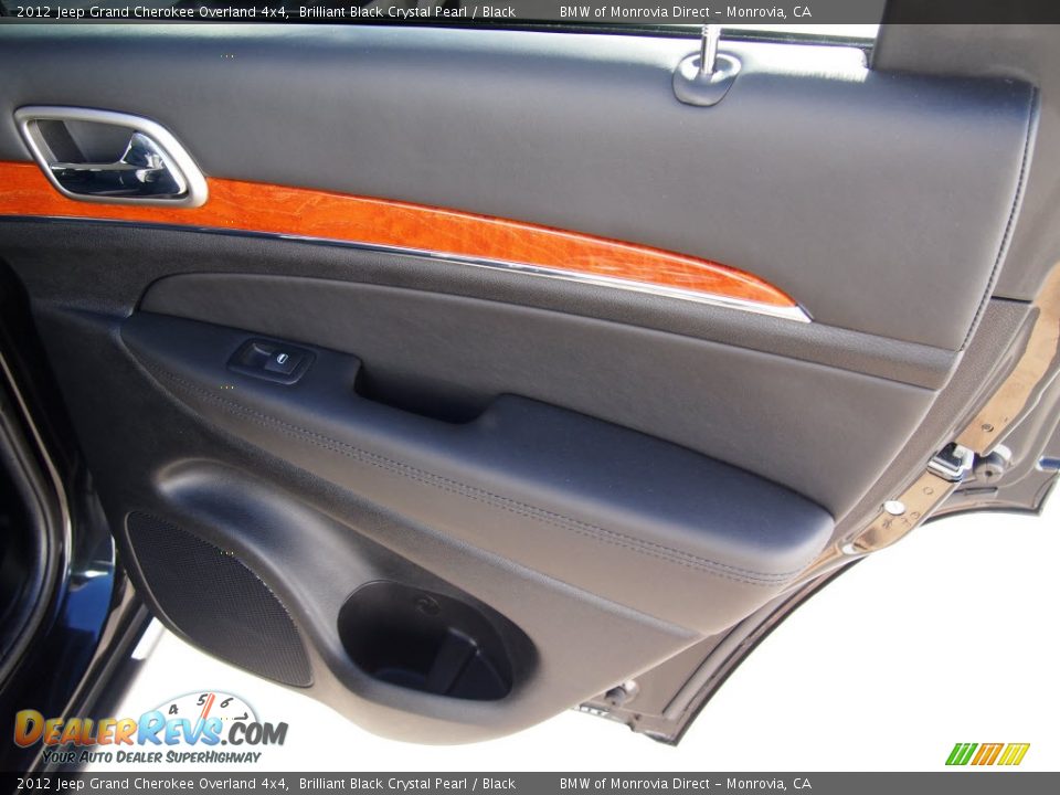 2012 Jeep Grand Cherokee Overland 4x4 Brilliant Black Crystal Pearl / Black Photo #6