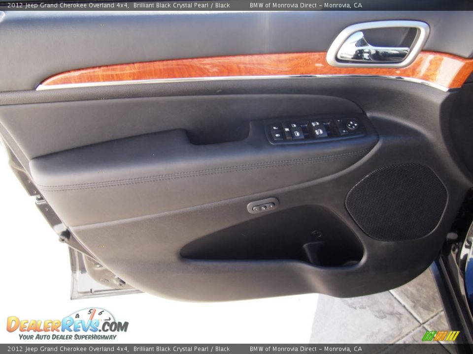 2012 Jeep Grand Cherokee Overland 4x4 Brilliant Black Crystal Pearl / Black Photo #16