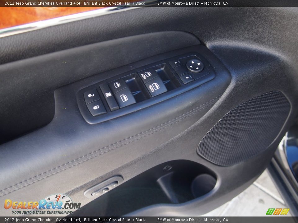 2012 Jeep Grand Cherokee Overland 4x4 Brilliant Black Crystal Pearl / Black Photo #17