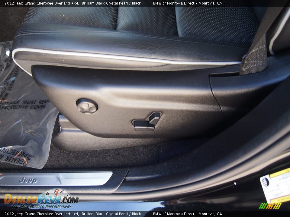 2012 Jeep Grand Cherokee Overland 4x4 Brilliant Black Crystal Pearl / Black Photo #18