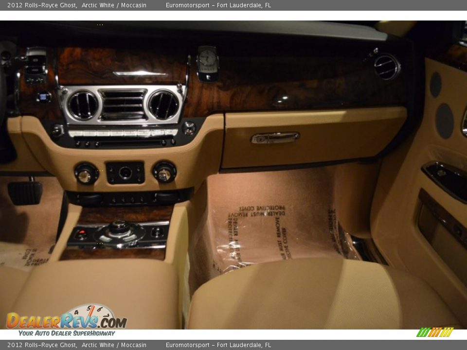 2012 Rolls-Royce Ghost Arctic White / Moccasin Photo #36