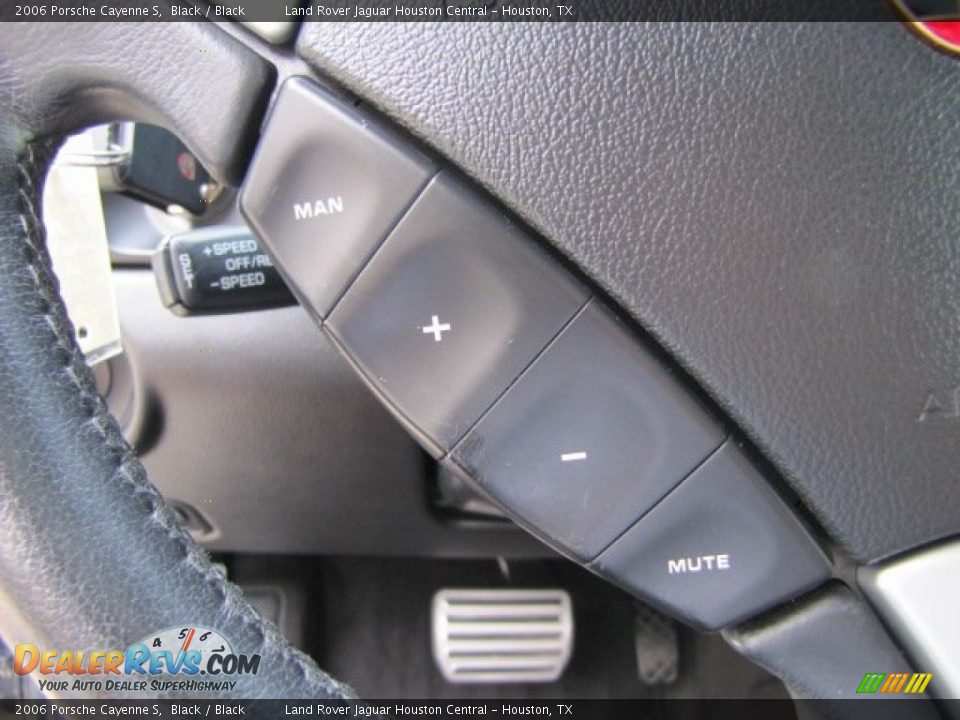 2006 Porsche Cayenne S Black / Black Photo #16
