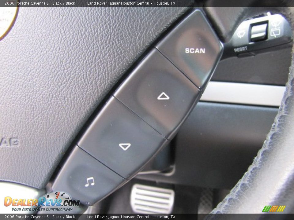 2006 Porsche Cayenne S Black / Black Photo #18