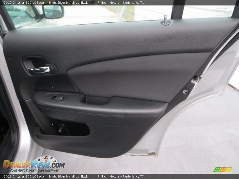 2012 Chrysler 200 LX Sedan Bright Silver Metallic / Black Photo #30