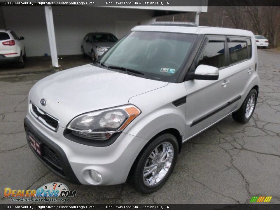 2012 Kia Soul + Bright Silver / Black Soul Logo Cloth Photo #4