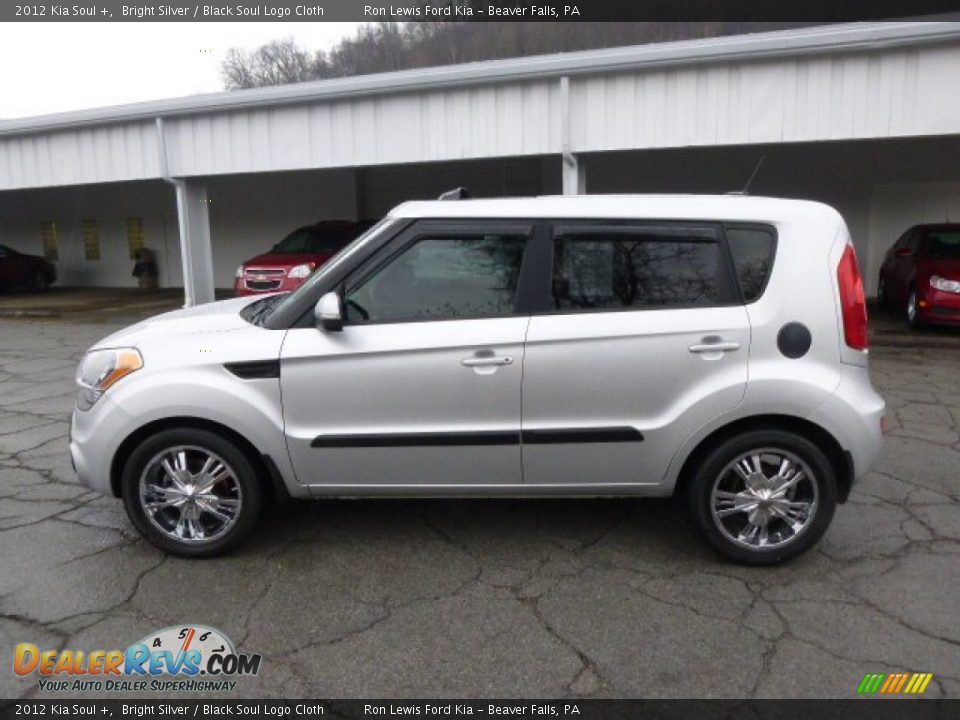 2012 Kia Soul + Bright Silver / Black Soul Logo Cloth Photo #5