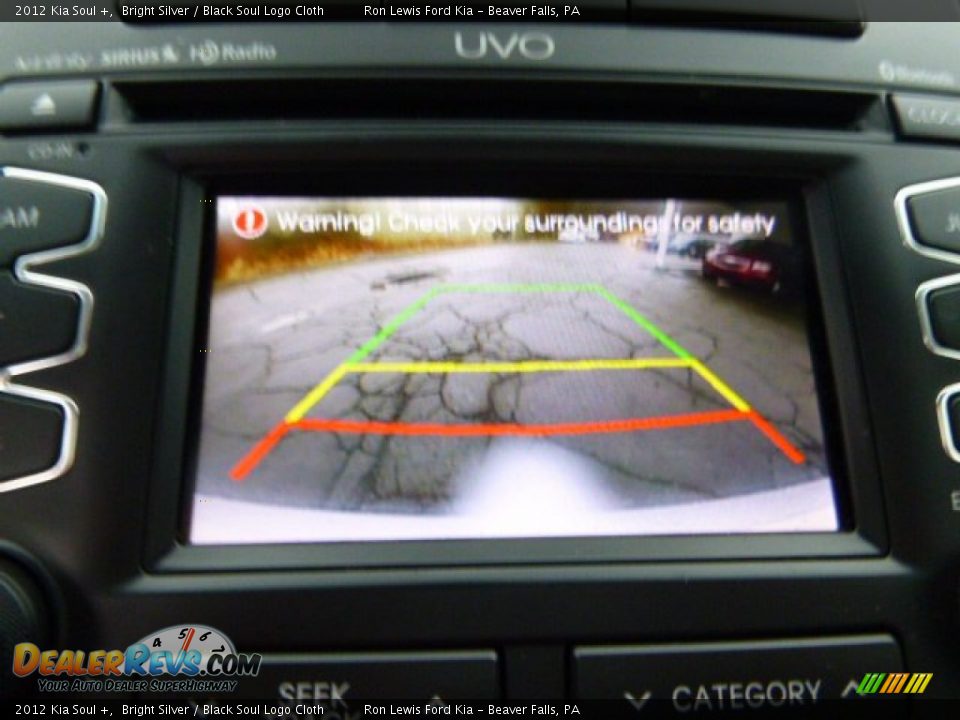 2012 Kia Soul + Bright Silver / Black Soul Logo Cloth Photo #16