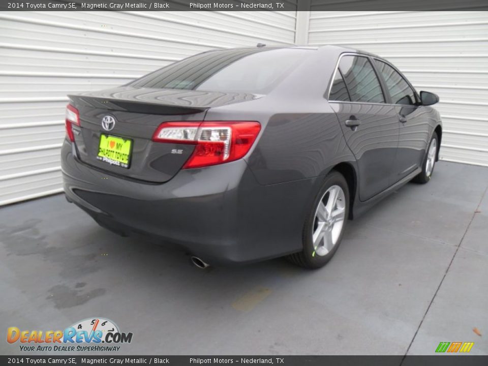 2014 Toyota Camry SE Magnetic Gray Metallic / Black Photo #4
