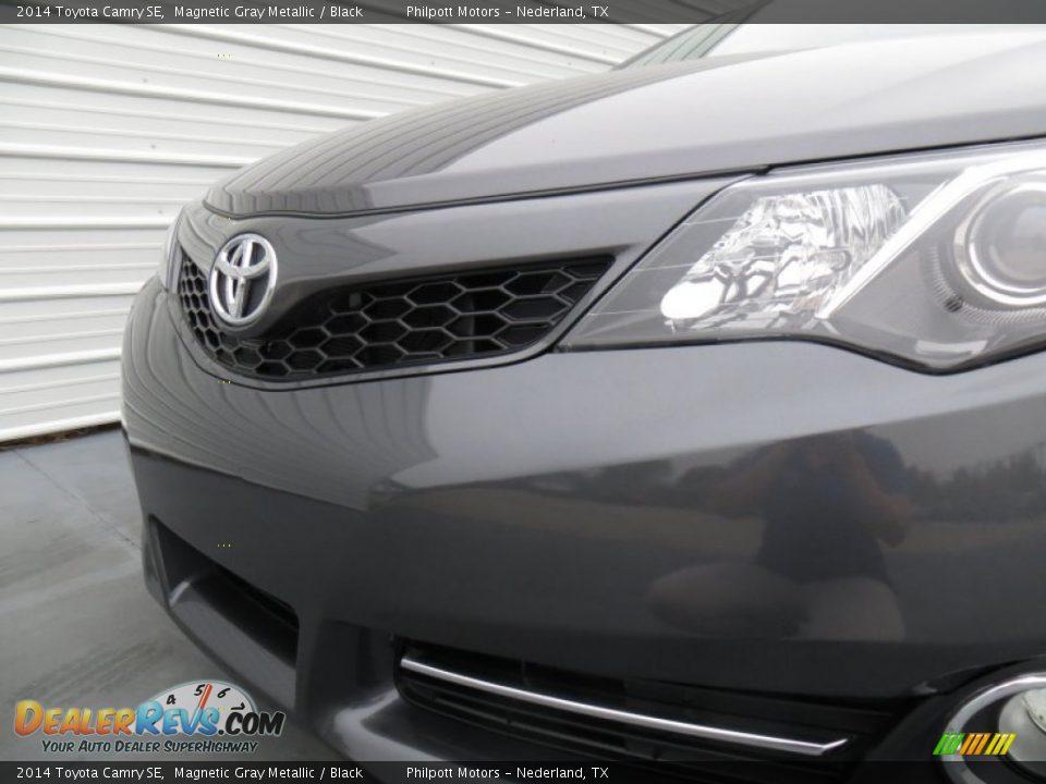 2014 Toyota Camry SE Magnetic Gray Metallic / Black Photo #11