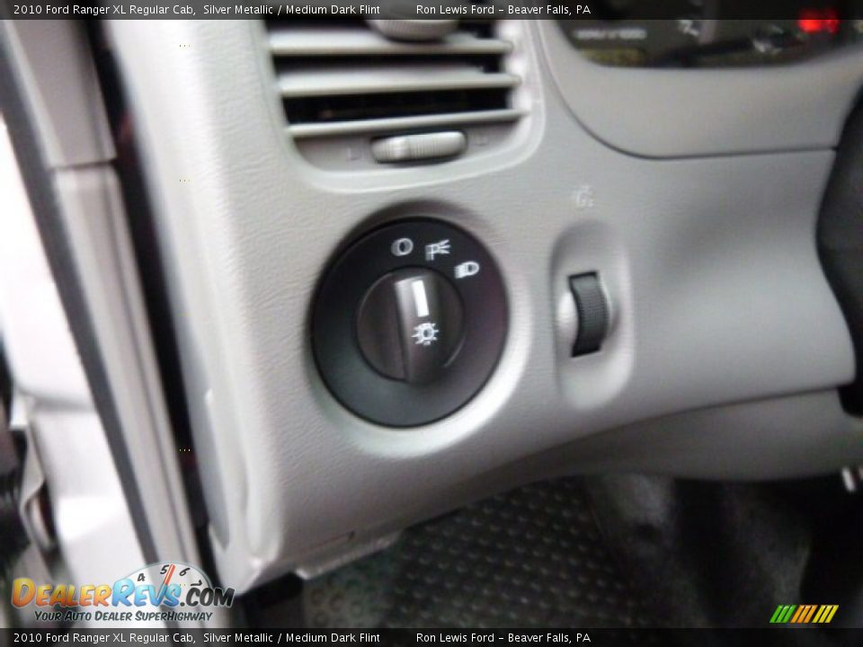 2010 Ford Ranger XL Regular Cab Silver Metallic / Medium Dark Flint Photo #15
