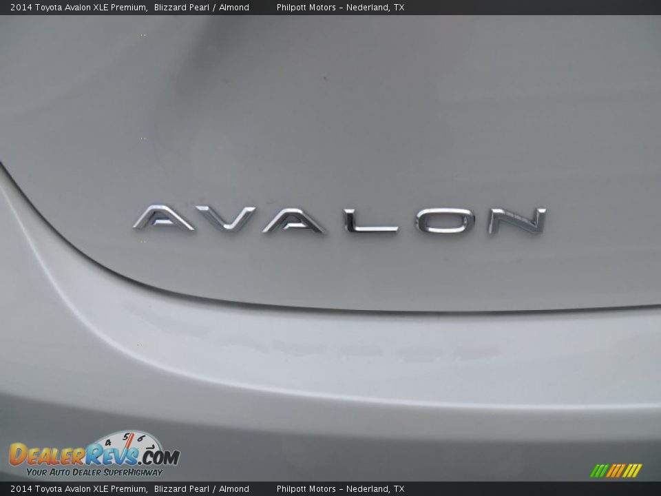 2014 Toyota Avalon XLE Premium Blizzard Pearl / Almond Photo #14