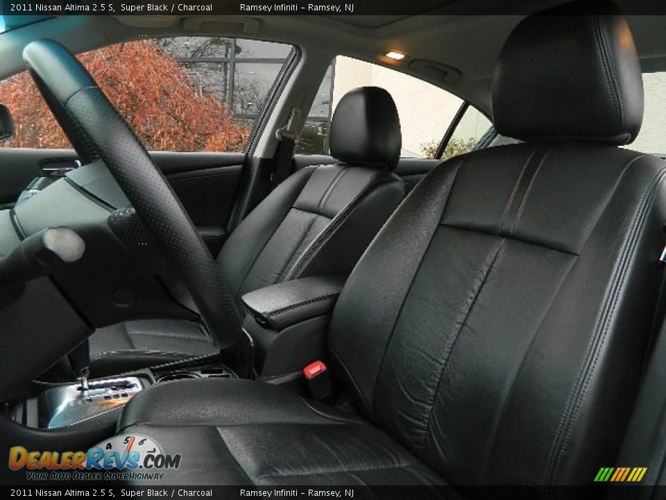 2011 Nissan Altima 2.5 S Super Black / Charcoal Photo #8