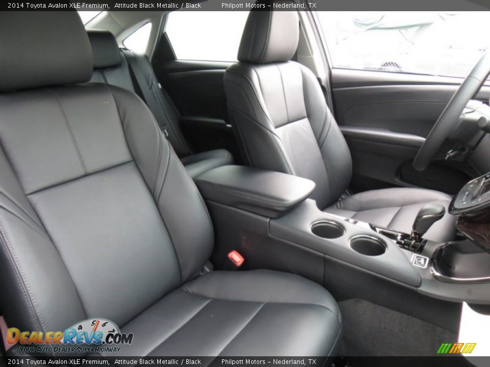 Front Seat of 2014 Toyota Avalon XLE Premium Photo #19