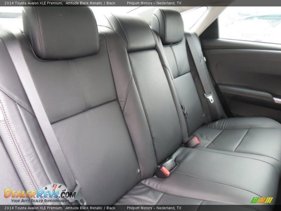 Rear Seat of 2014 Toyota Avalon XLE Premium Photo #21