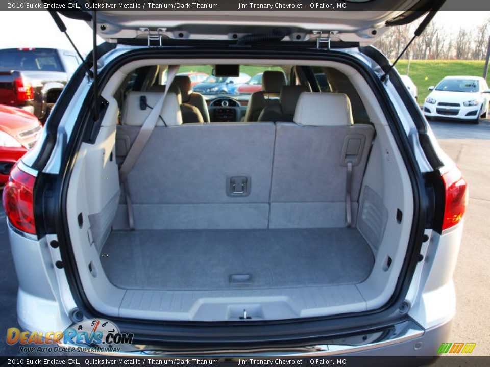 2010 Buick Enclave CXL Quicksilver Metallic / Titanium/Dark Titanium Photo #5