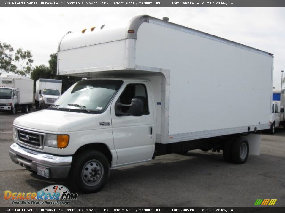2004 Ford E Series Cutaway E450 Commercial Moving Truck Oxford White / Medium Flint Photo #3