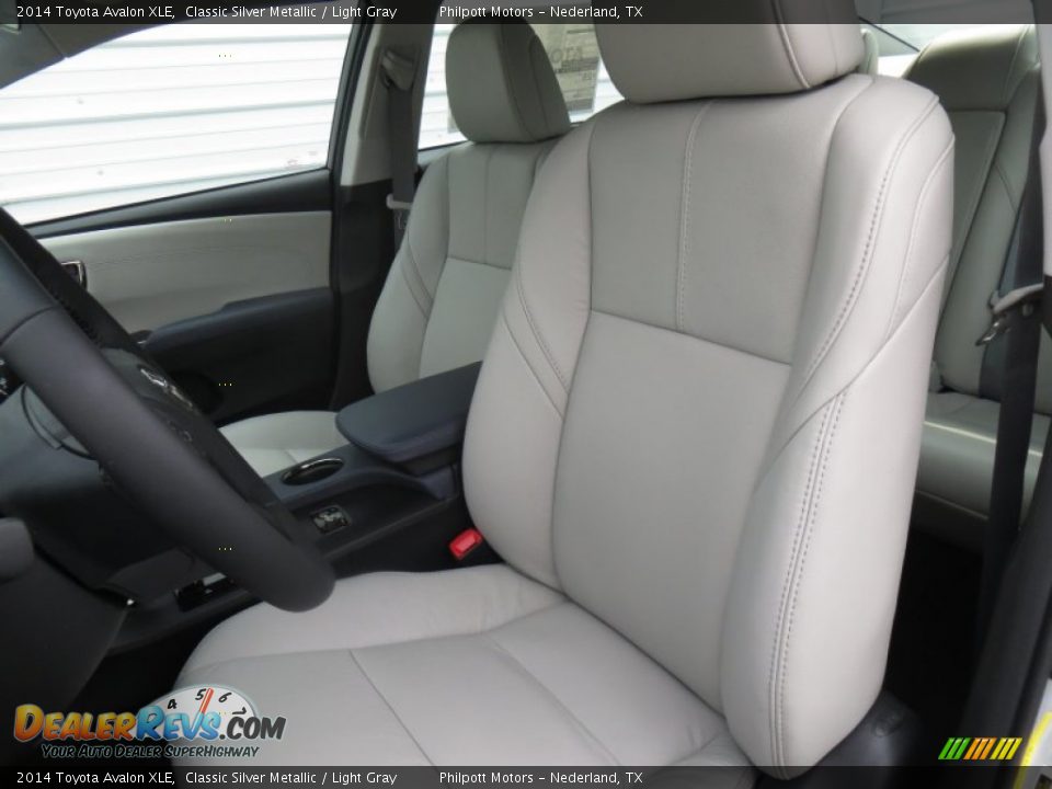 Front Seat of 2014 Toyota Avalon XLE Photo #25