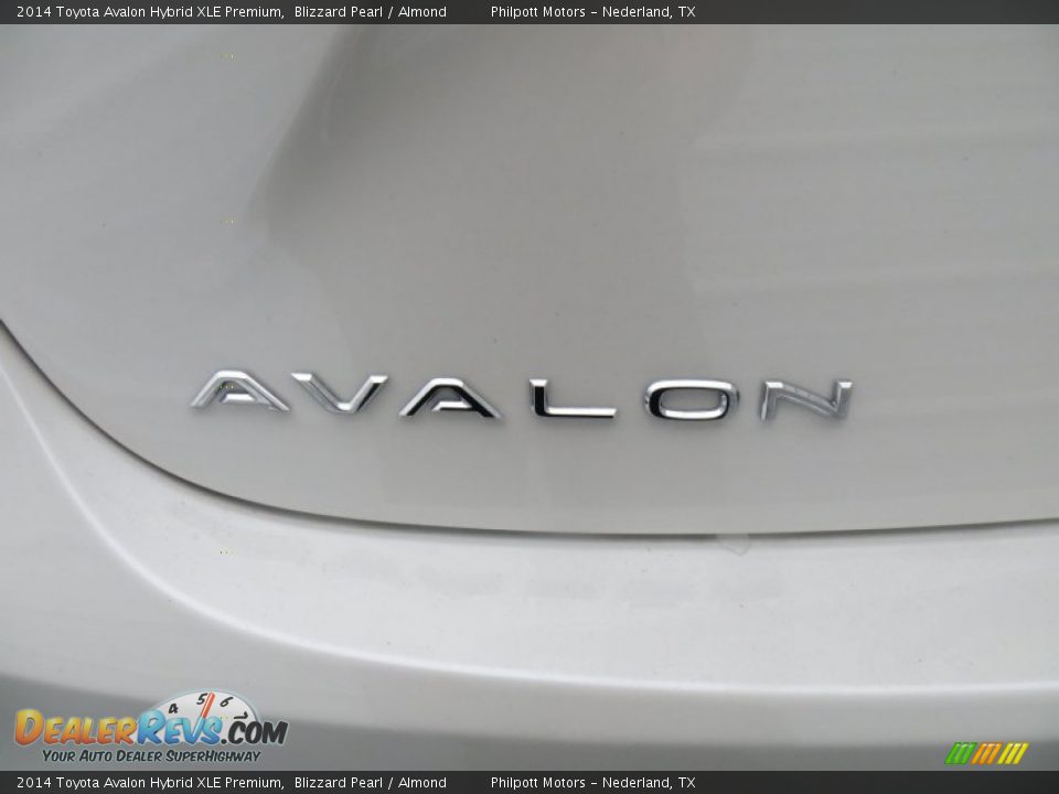 2014 Toyota Avalon Hybrid XLE Premium Blizzard Pearl / Almond Photo #15