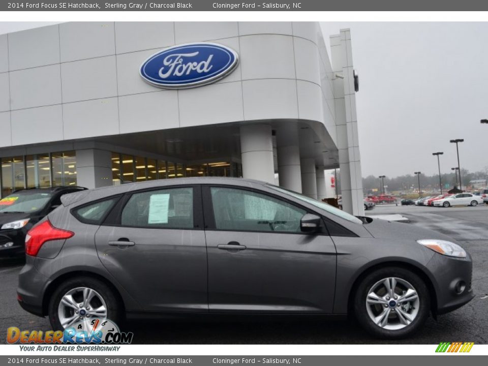 2014 Ford Focus SE Hatchback Sterling Gray / Charcoal Black Photo #2