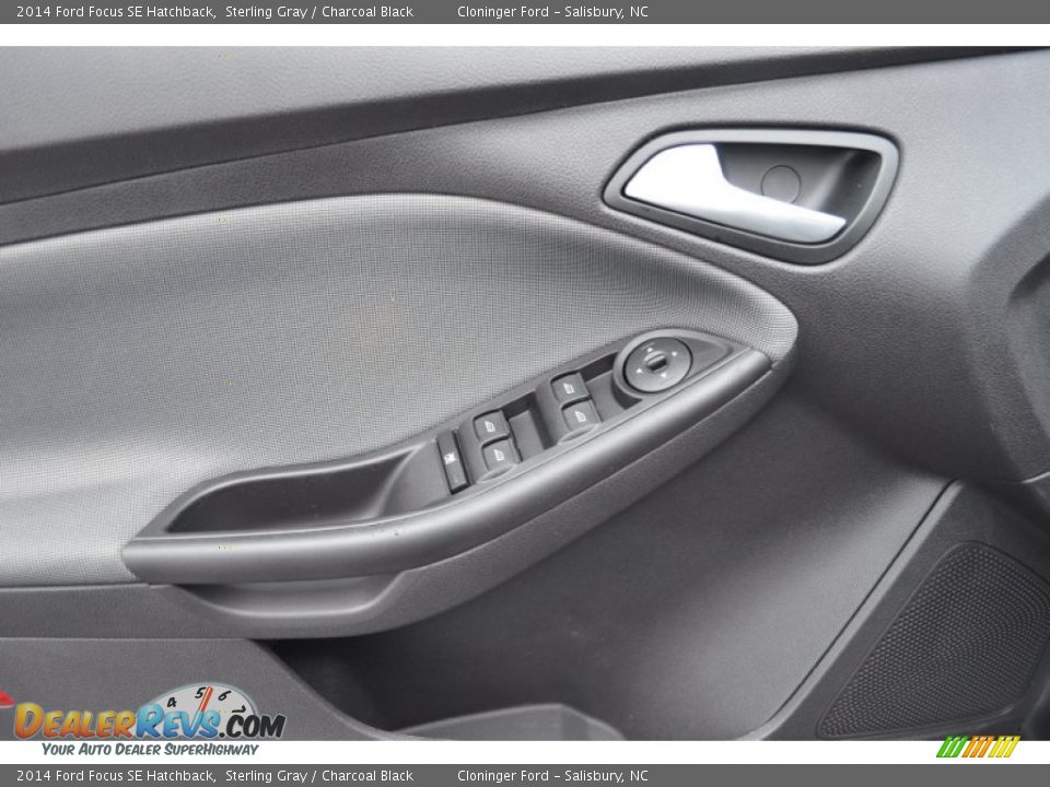 2014 Ford Focus SE Hatchback Sterling Gray / Charcoal Black Photo #4