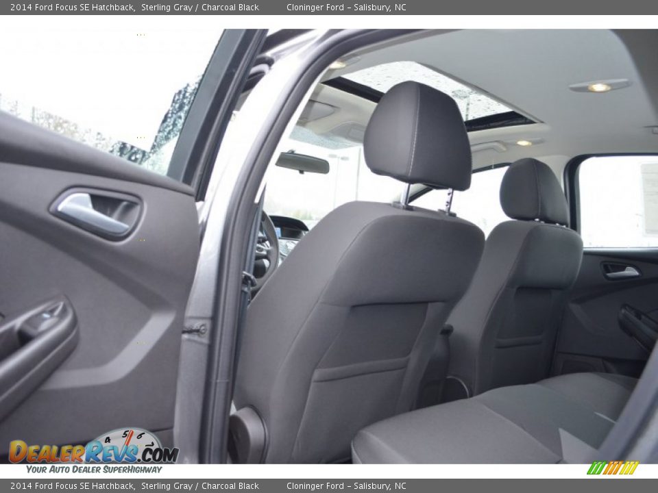 2014 Ford Focus SE Hatchback Sterling Gray / Charcoal Black Photo #7
