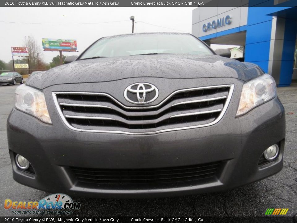 2010 Toyota Camry XLE V6 Magnetic Gray Metallic / Ash Gray Photo #2