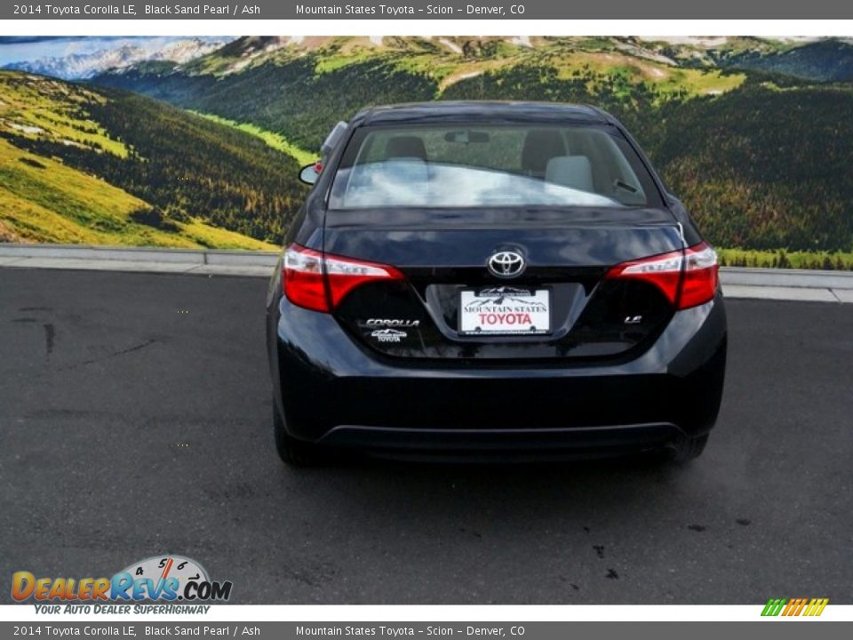 2014 Toyota Corolla LE Black Sand Pearl / Ash Photo #4