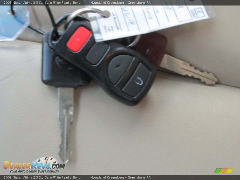2003 Nissan Altima 2.5 SL Satin White Pearl / Blond Photo #22