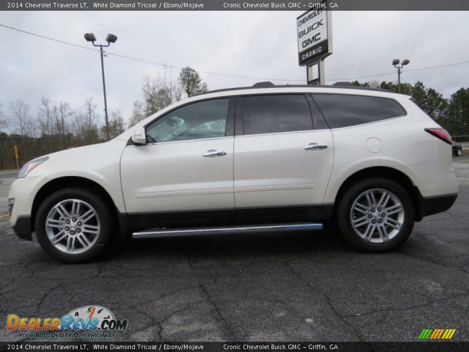 2014 Chevrolet Traverse LT White Diamond Tricoat / Ebony/Mojave Photo #4