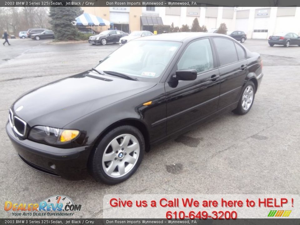 2003 BMW 3 Series 325i Sedan Jet Black / Grey Photo #7