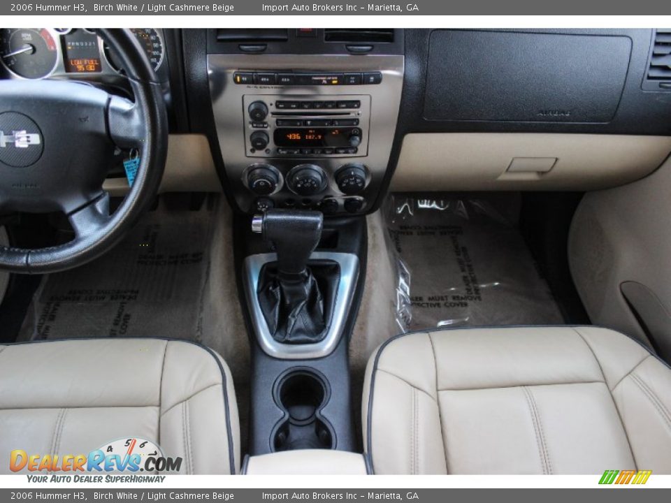 2006 Hummer H3 Birch White / Light Cashmere Beige Photo #23