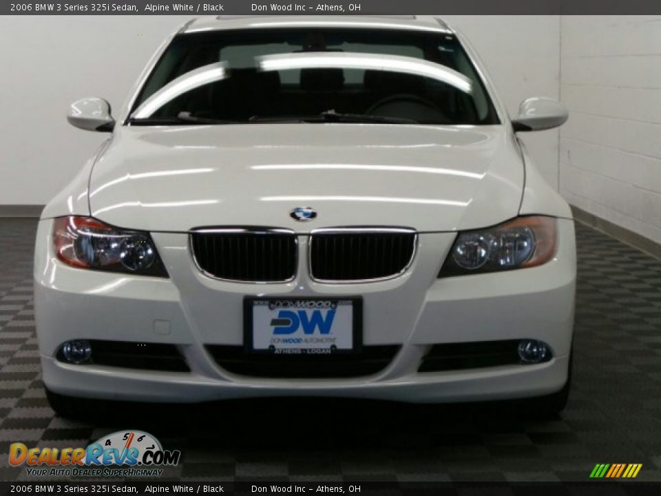 2006 BMW 3 Series 325i Sedan Alpine White / Black Photo #2