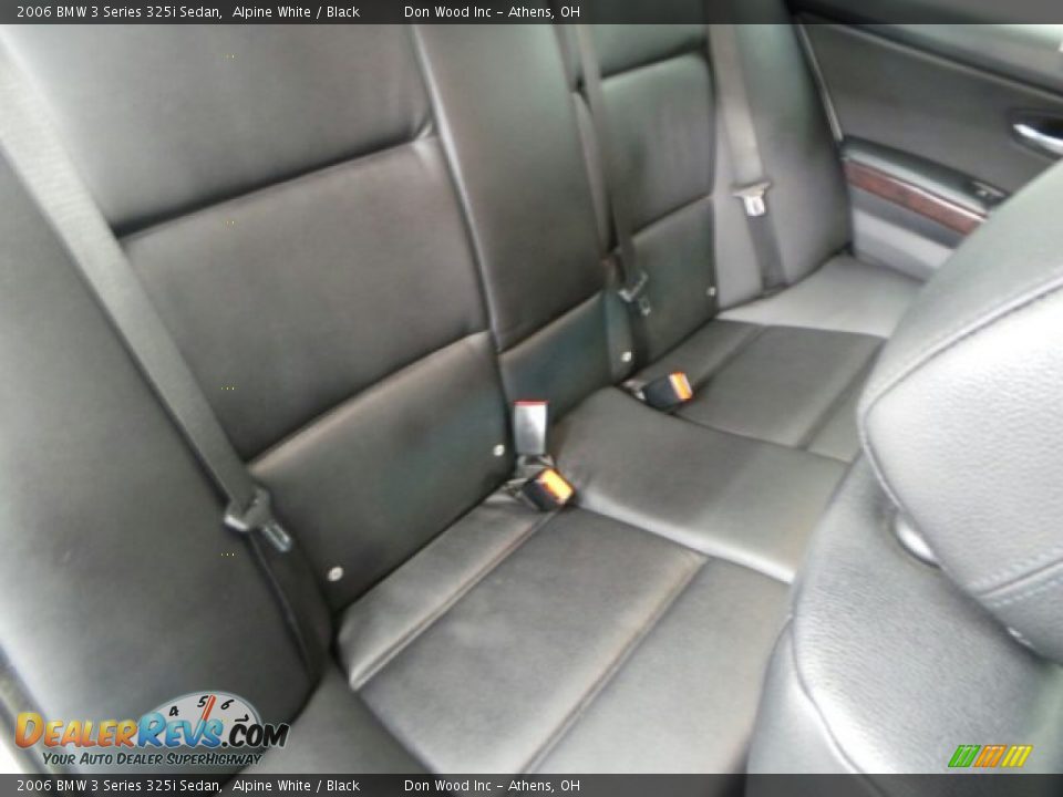 2006 BMW 3 Series 325i Sedan Alpine White / Black Photo #9