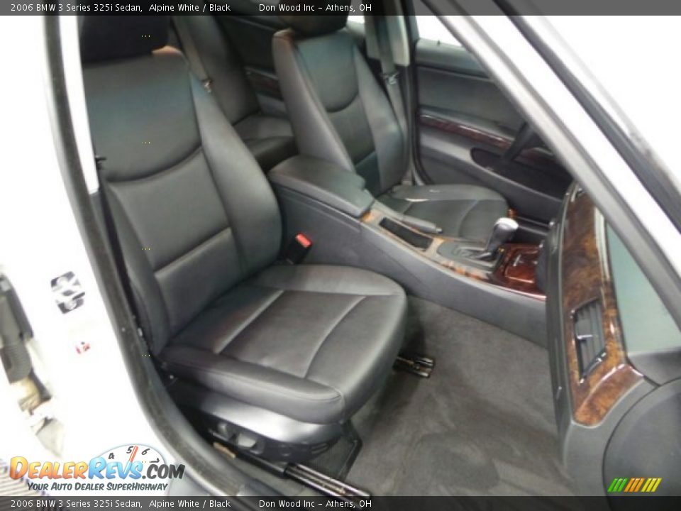 2006 BMW 3 Series 325i Sedan Alpine White / Black Photo #10