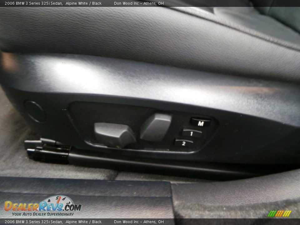 2006 BMW 3 Series 325i Sedan Alpine White / Black Photo #11