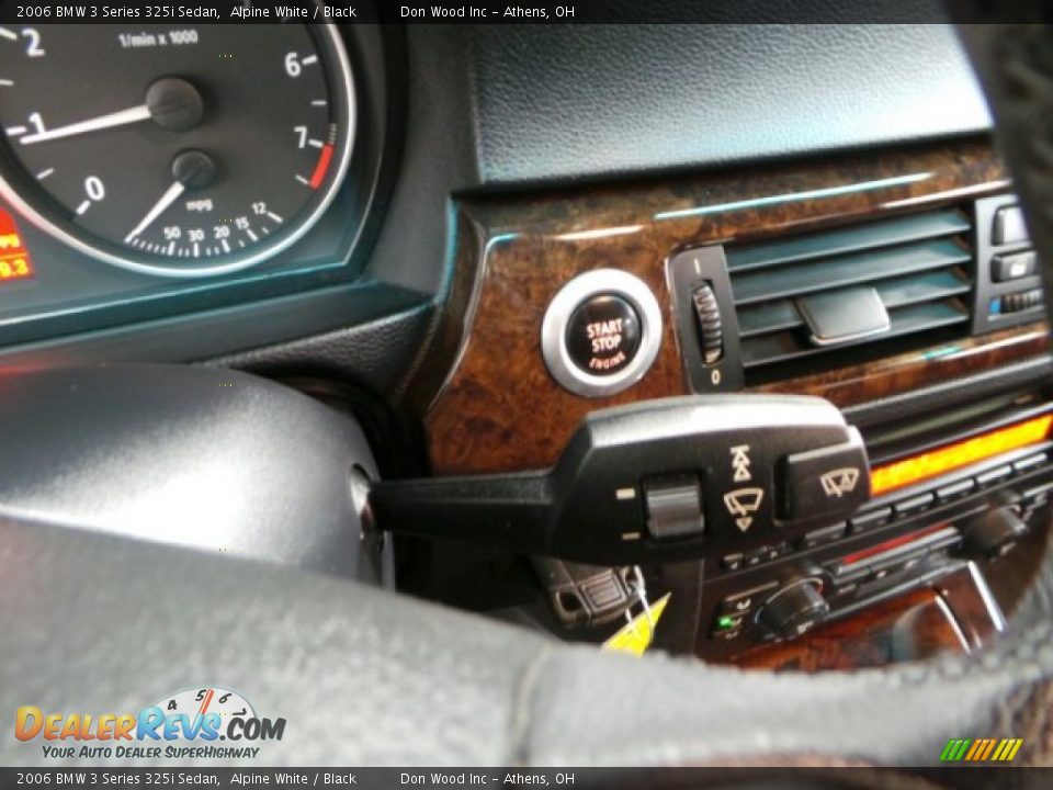 2006 BMW 3 Series 325i Sedan Alpine White / Black Photo #22