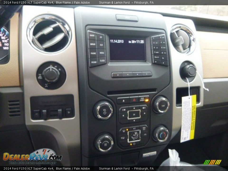 Controls of 2014 Ford F150 XLT SuperCab 4x4 Photo #13