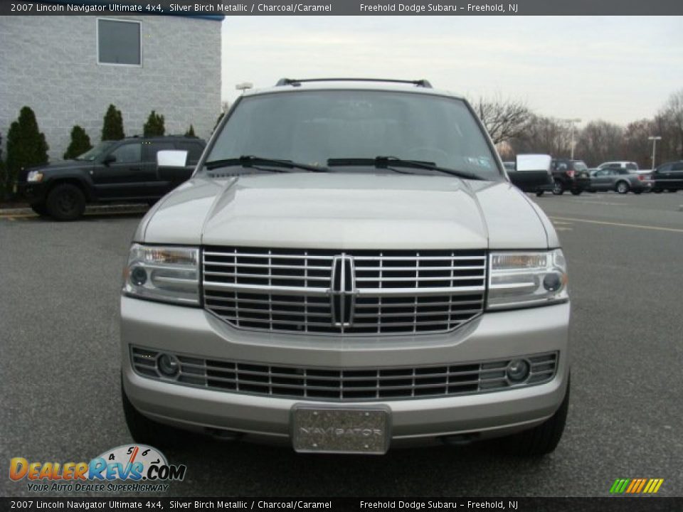 2007 Lincoln Navigator Ultimate 4x4 Silver Birch Metallic / Charcoal/Caramel Photo #2